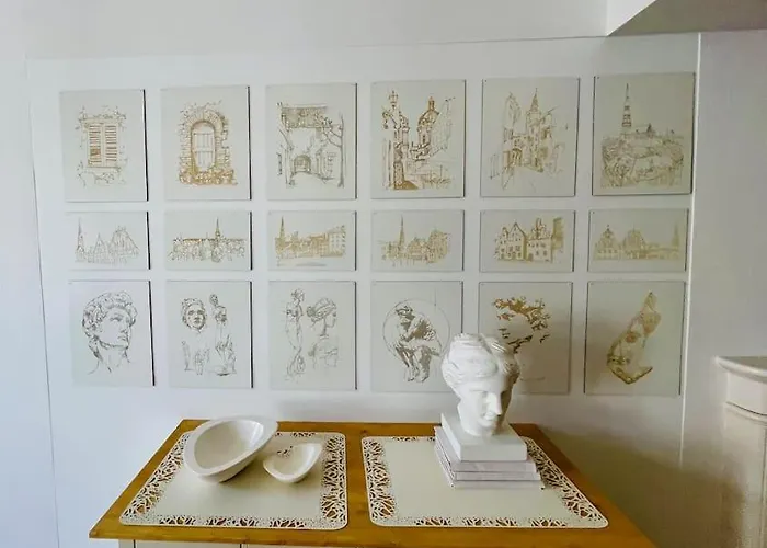 Spacious In Old Town *